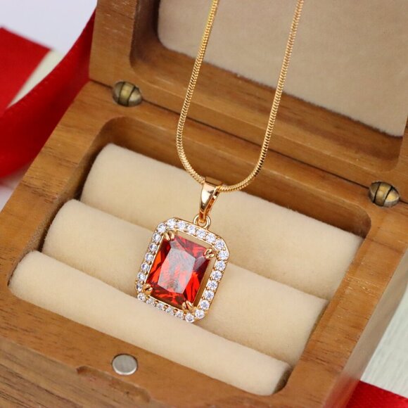 "Red Emerald-Cut Stone Pendant with Crystals in Rose Gold, XPPT1572 - Picture 8 of 13